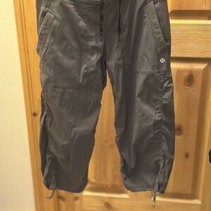 lululemon athletica Women’s Dance Studio Mid-Rise Cropped Pant